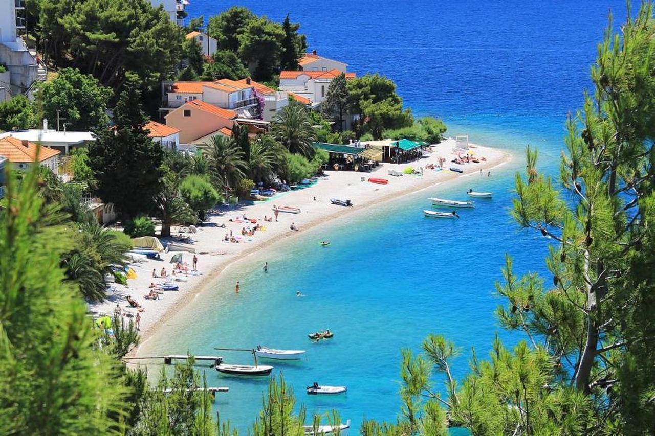 Beach Apartments Borovina Stanici Bagian luar foto