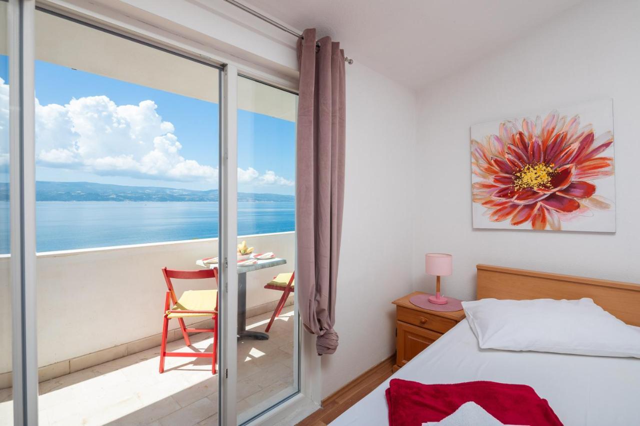Beach Apartments Borovina Stanici Bagian luar foto
